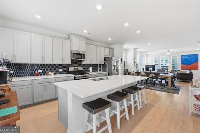 315 Sammon Way, Lawrenceville, GA 30046