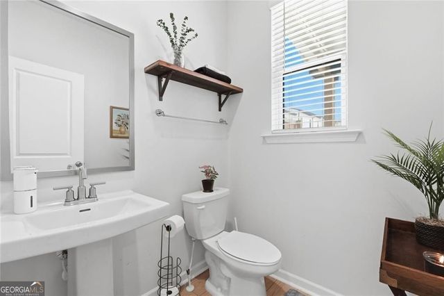 315 Sammon Way, Lawrenceville, GA 30046
