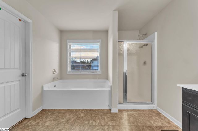 112 Hazeldeen Place, Simpsonville, SC 29680