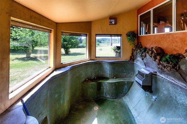 206 Hawthorne Lane, Friday Harbor, WA 98250