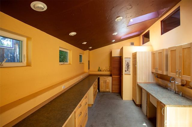 206 Hawthorne Lane, Friday Harbor, WA 98250