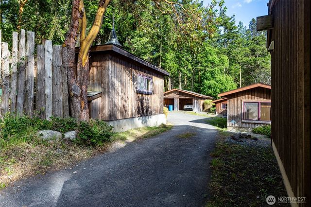 206 Hawthorne Lane, Friday Harbor, WA 98250
