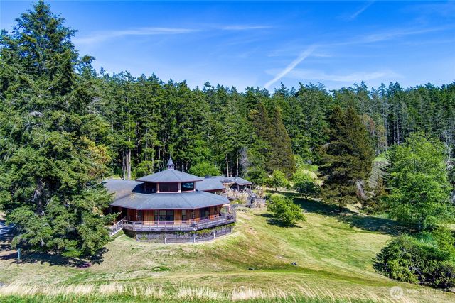 206 Hawthorne Lane, Friday Harbor, WA 98250