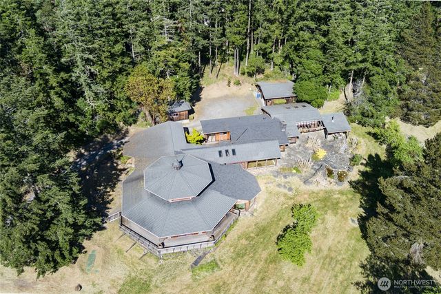 206 Hawthorne Lane, Friday Harbor, WA 98250