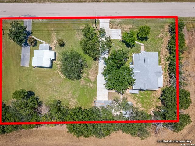 1500 FLEMING DR, Seguin, TX 78155