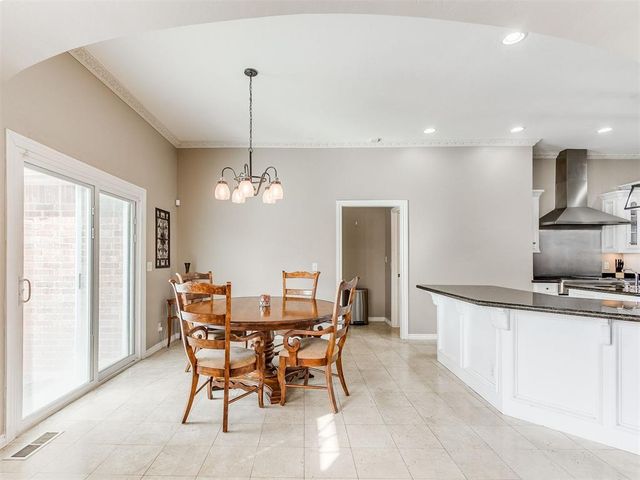 14509 Oakmond Road, Edmond, OK 73013