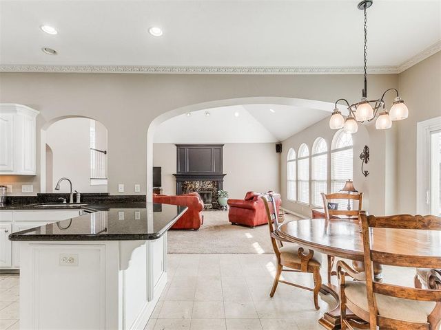 14509 Oakmond Road, Edmond, OK 73013