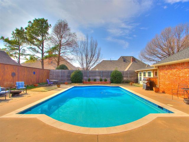 14509 Oakmond Road, Edmond, OK 73013