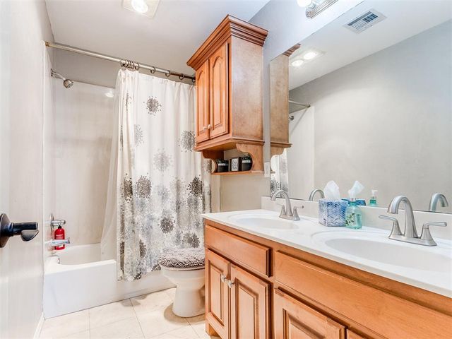 14509 Oakmond Road, Edmond, OK 73013