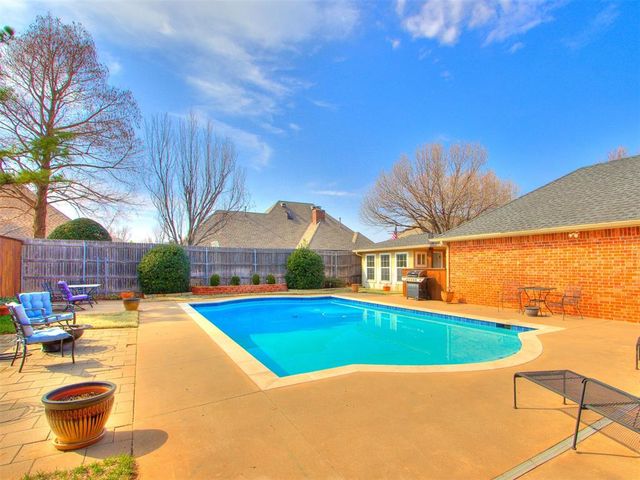 14509 Oakmond Road, Edmond, OK 73013