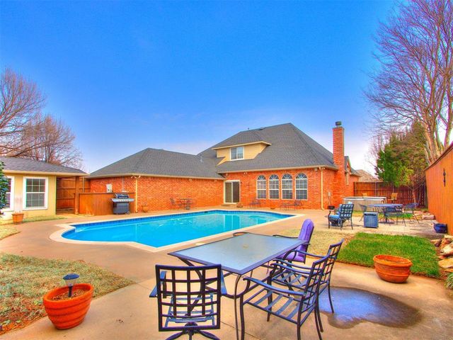 14509 Oakmond Road, Edmond, OK 73013