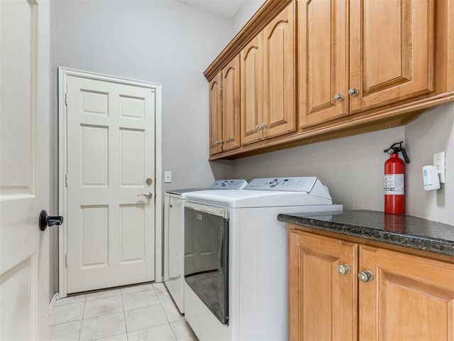 14509 Oakmond Road, Edmond, OK 73013