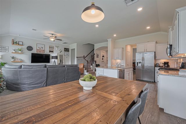 16886 Ramsay Cascades Drive, Humble, TX 77346