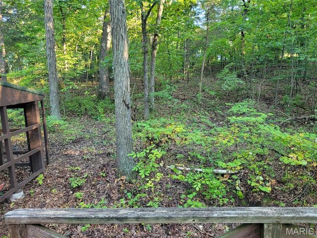 12775 Pawnee Trail, Ste Genevieve, MO 63670