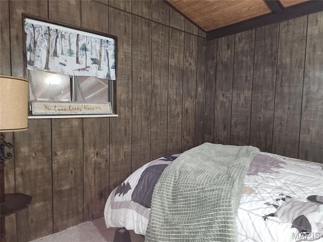 12775 Pawnee Trail, Ste Genevieve, MO 63670