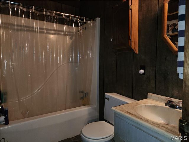 12775 Pawnee Trail, Ste Genevieve, MO 63670