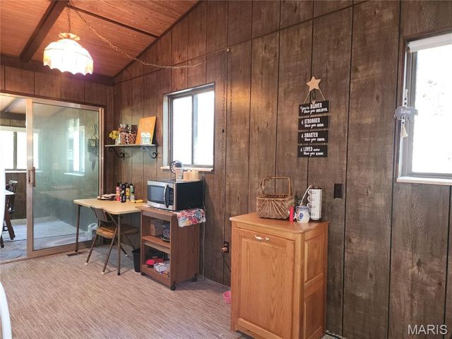 12775 Pawnee Trail, Ste Genevieve, MO 63670