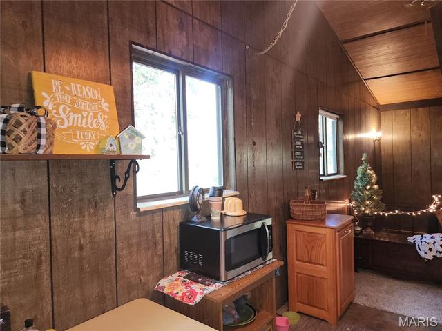 12775 Pawnee Trail, Ste Genevieve, MO 63670