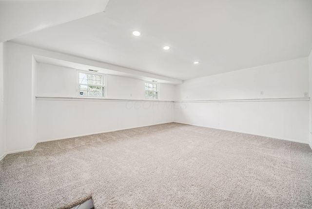 2850 Ravenswood Court, Columbus, OH 43232