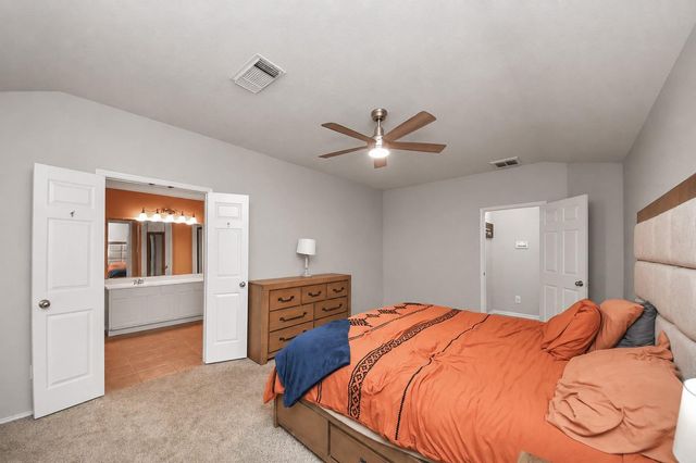 137 Rustic Colony Lane, Dickinson, TX 77539