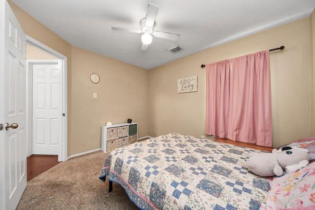 137 Rustic Colony Lane, Dickinson, TX 77539