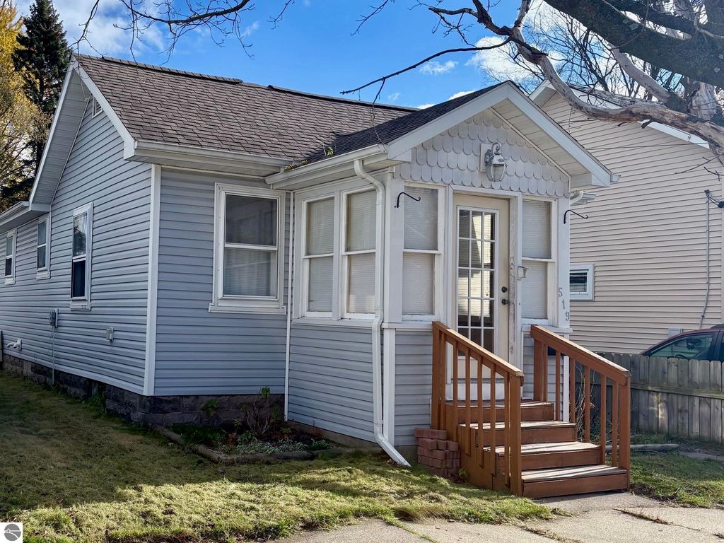 519 Ramsdell Street, Manistee, MI 49660