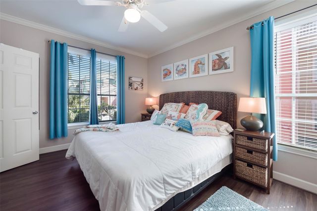 7000 Seawall Boulevard 524, Galveston, TX 77551