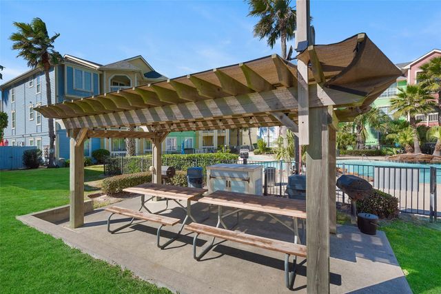 7000 Seawall Boulevard 524, Galveston, TX 77551