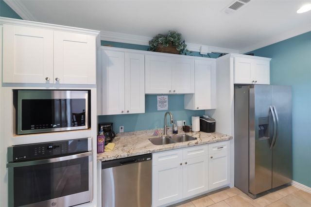 7000 Seawall Boulevard 524, Galveston, TX 77551