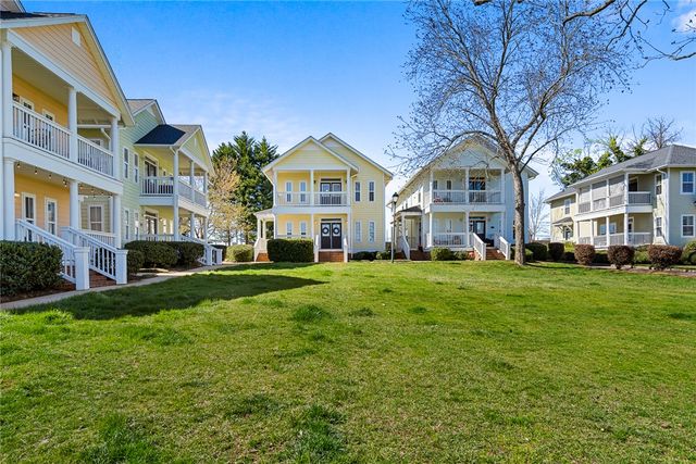 105 Woodside Circle B, Greenville, SC 29609