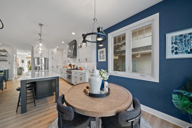 422 S Lakeshore DRIVE, Fontana, WI 53125