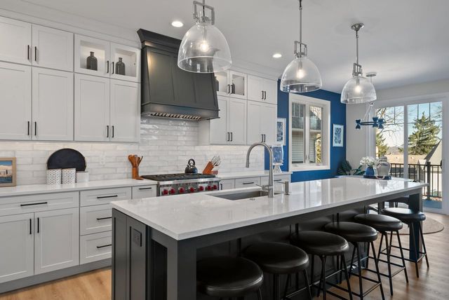 422 S Lakeshore DRIVE, Fontana, WI 53125