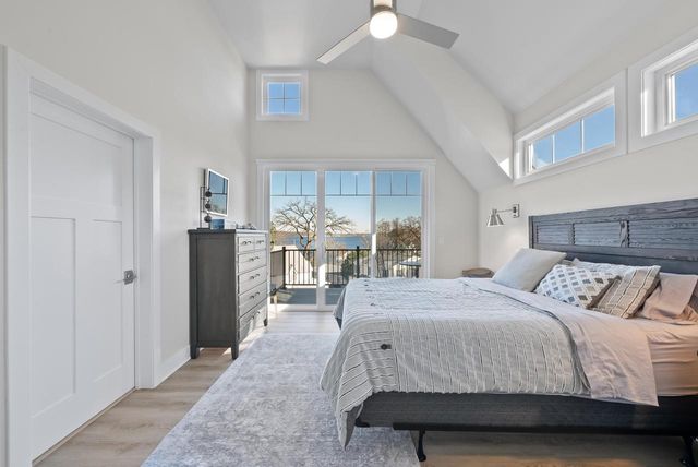 422 S Lakeshore DRIVE, Fontana, WI 53125