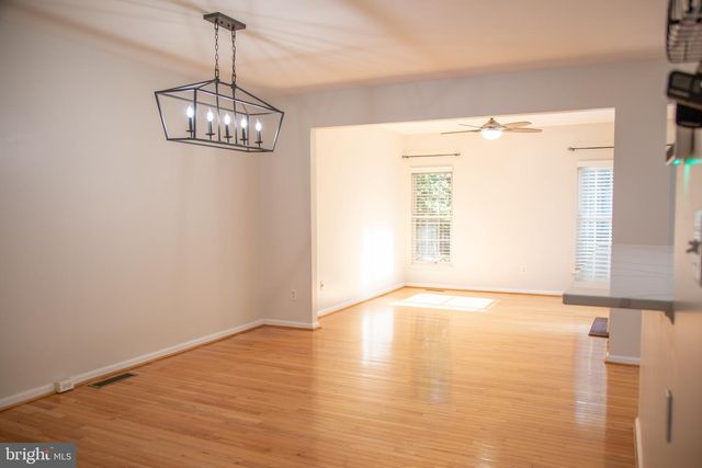3347 WILTON CREST CT, Alexandria, VA 22310