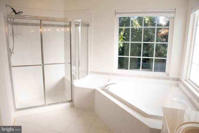 3347 WILTON CREST CT, Alexandria, VA 22310