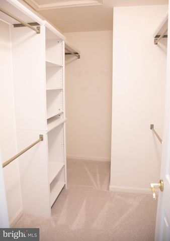 3347 WILTON CREST CT, Alexandria, VA 22310