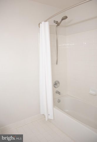 3347 WILTON CREST CT, Alexandria, VA 22310