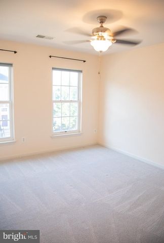 3347 WILTON CREST CT, Alexandria, VA 22310