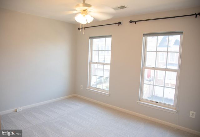 3347 WILTON CREST CT, Alexandria, VA 22310