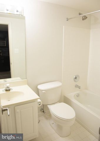 3347 WILTON CREST CT, Alexandria, VA 22310
