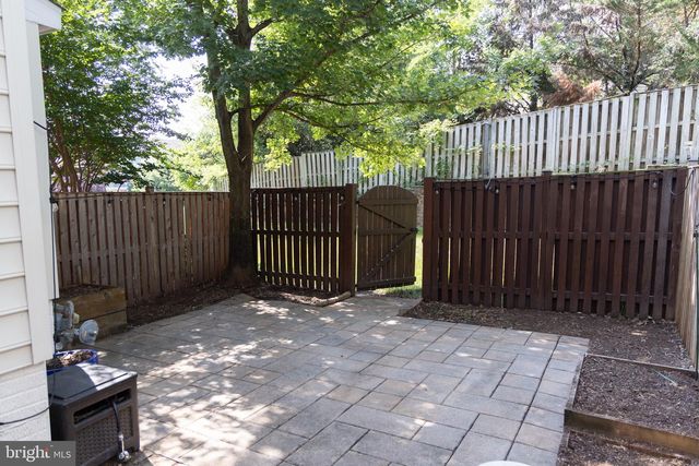 3347 WILTON CREST CT, Alexandria, VA 22310