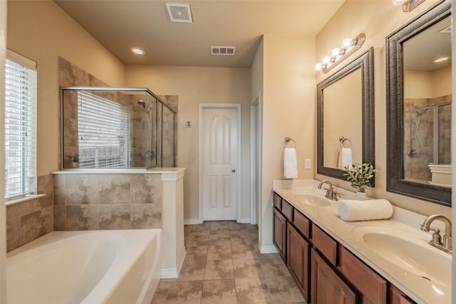 3329 Count Drive, Fort Worth, TX 76244