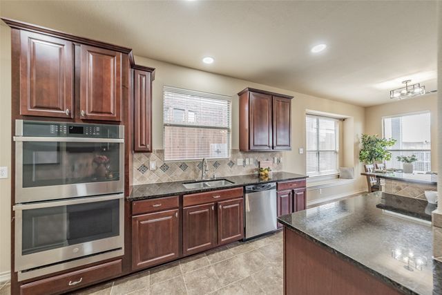 3329 Count Drive, Fort Worth, TX 76244