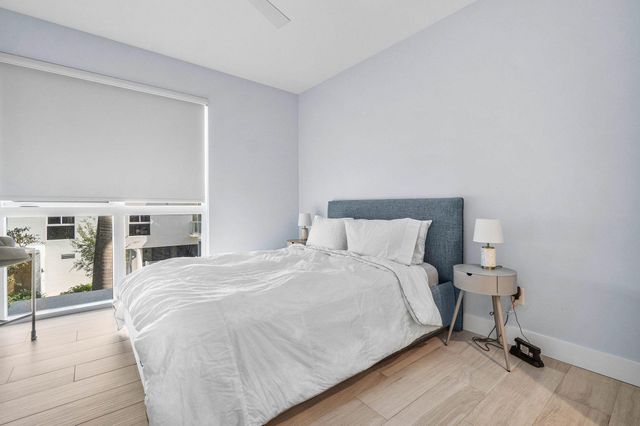 1 S PALMWAY 203, Lake Worth Beach, FL 33460