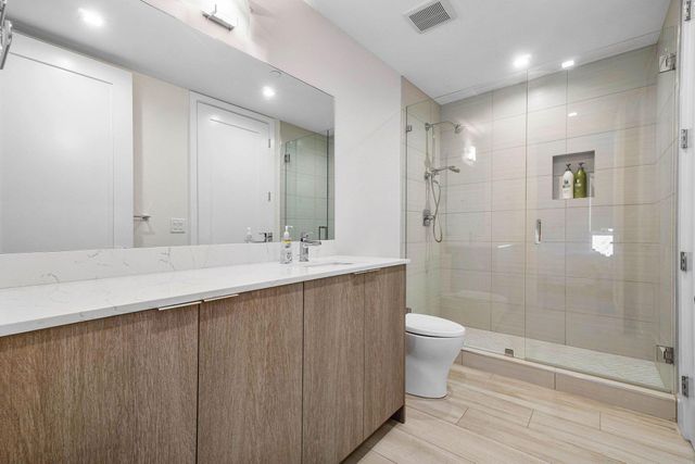1 S PALMWAY 203, Lake Worth Beach, FL 33460