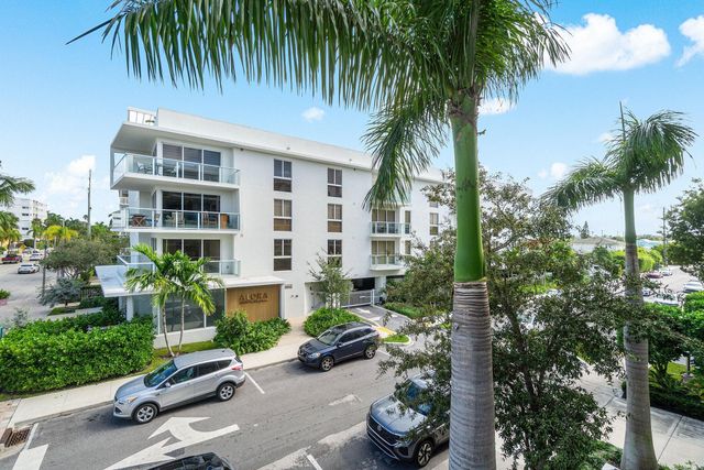 1 S PALMWAY 203, Lake Worth Beach, FL 33460