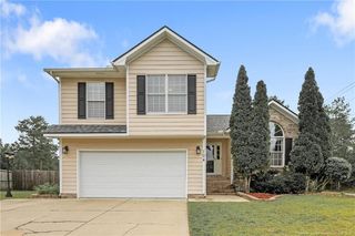 104 Somerset Drive, Raeford, NC 28376