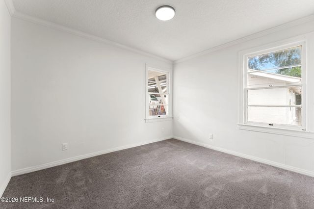 8024 HAWTHORNE Street, Jacksonville, FL 32208