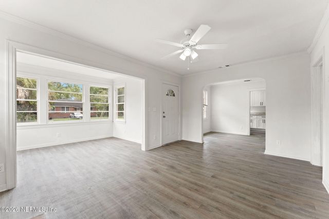 8024 HAWTHORNE Street, Jacksonville, FL 32208