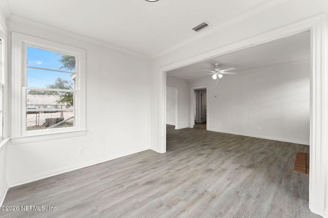 8024 HAWTHORNE Street, Jacksonville, FL 32208